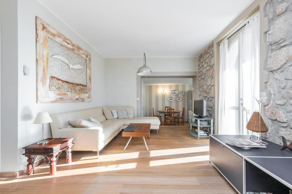 Villa Rocky - Luxury 3Br Apt In Liberty Villa.Pool,Garden,Wifi Roquebrune-Cap-Martin Exteriér fotografie